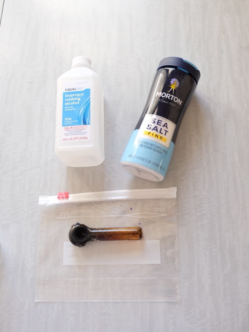 Bong Cleaner - Water Pipe & Bong Cleaning Kits